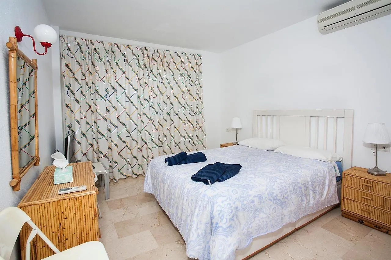 Sol Apartment Estepona 0*,  Spain